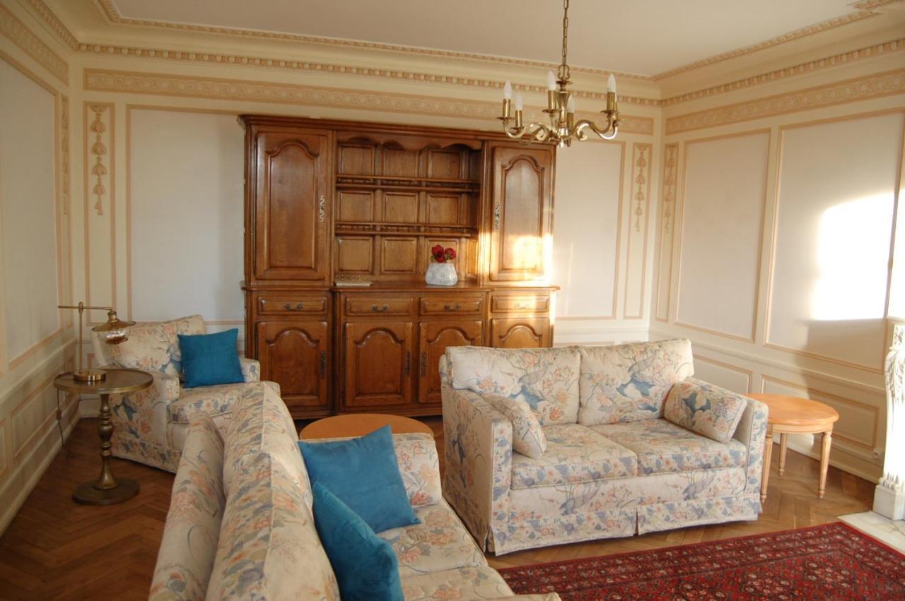Château Bégot Lansac  Extérieur photo
